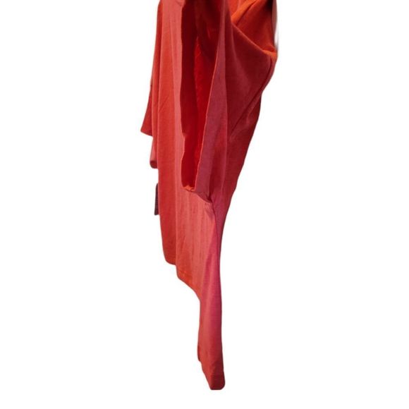 Minnie Holiday Short Sleeve Top Large NWT - Picture 4 of 5